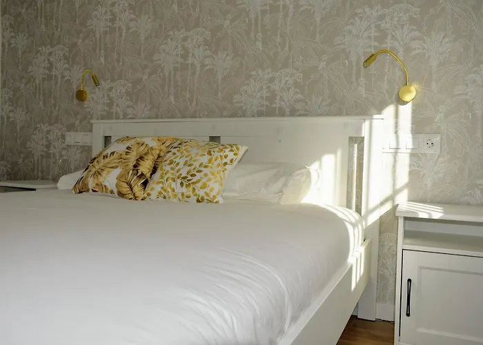 Mediterraneo Carihuela - *