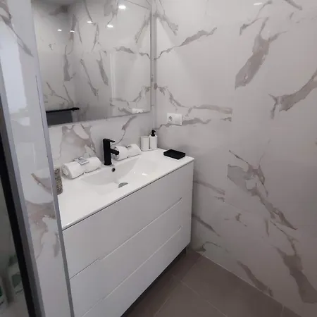 Apartment Mediterraneo Carihuela -